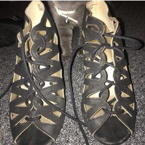 Sexy Black laced Wedges